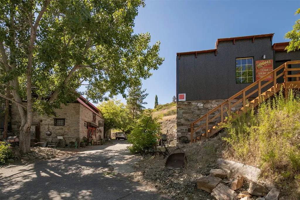 316 S Park Avenue Helena MT 59601