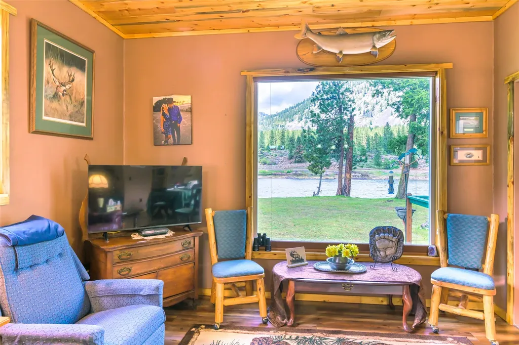 1500 River Road W Plains MT 59859