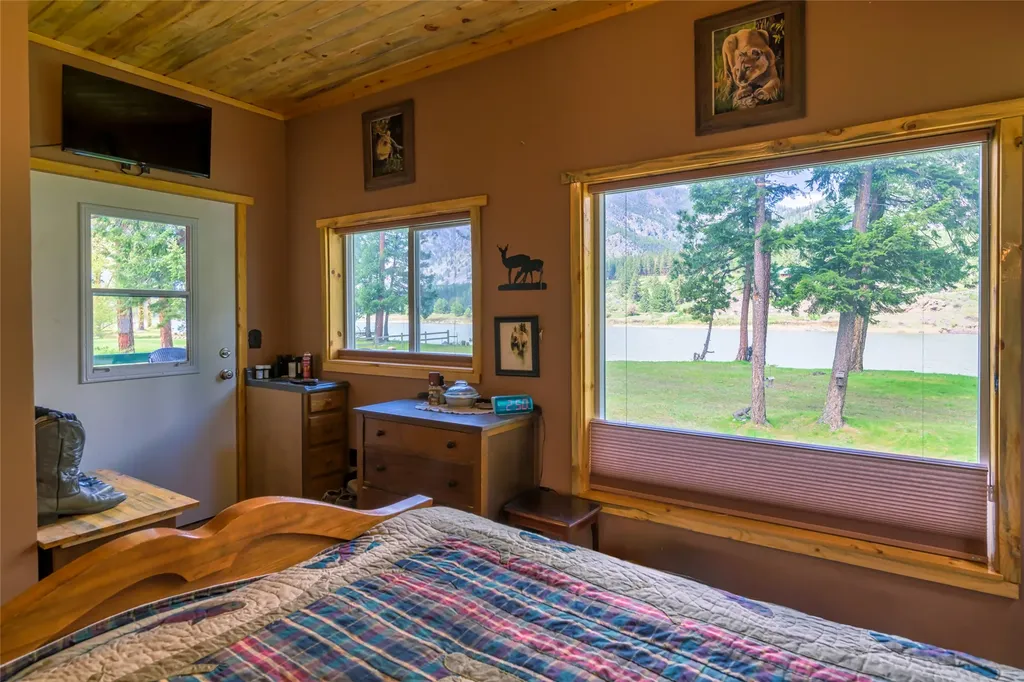 1500 River Road W Plains MT 59859