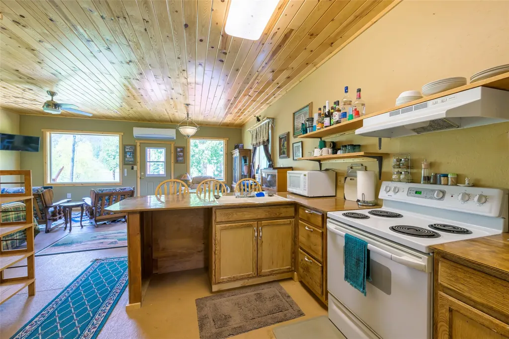 1500 River Road W Plains MT 59859