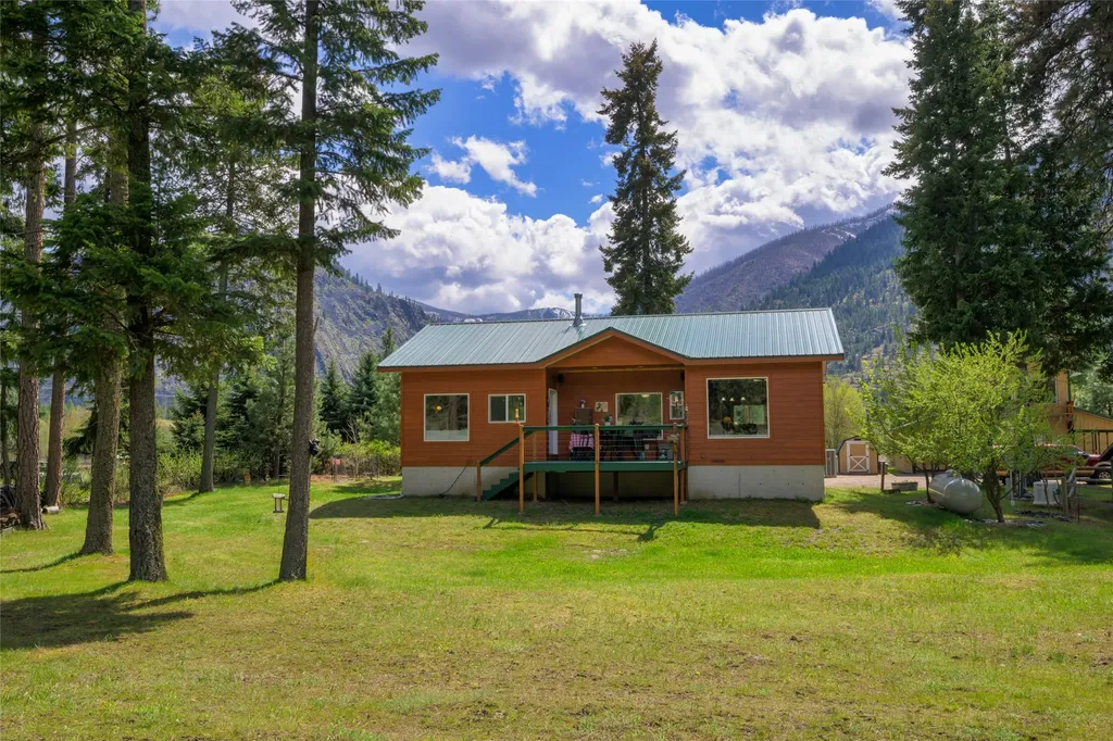 1500 River Road W Plains MT 59859