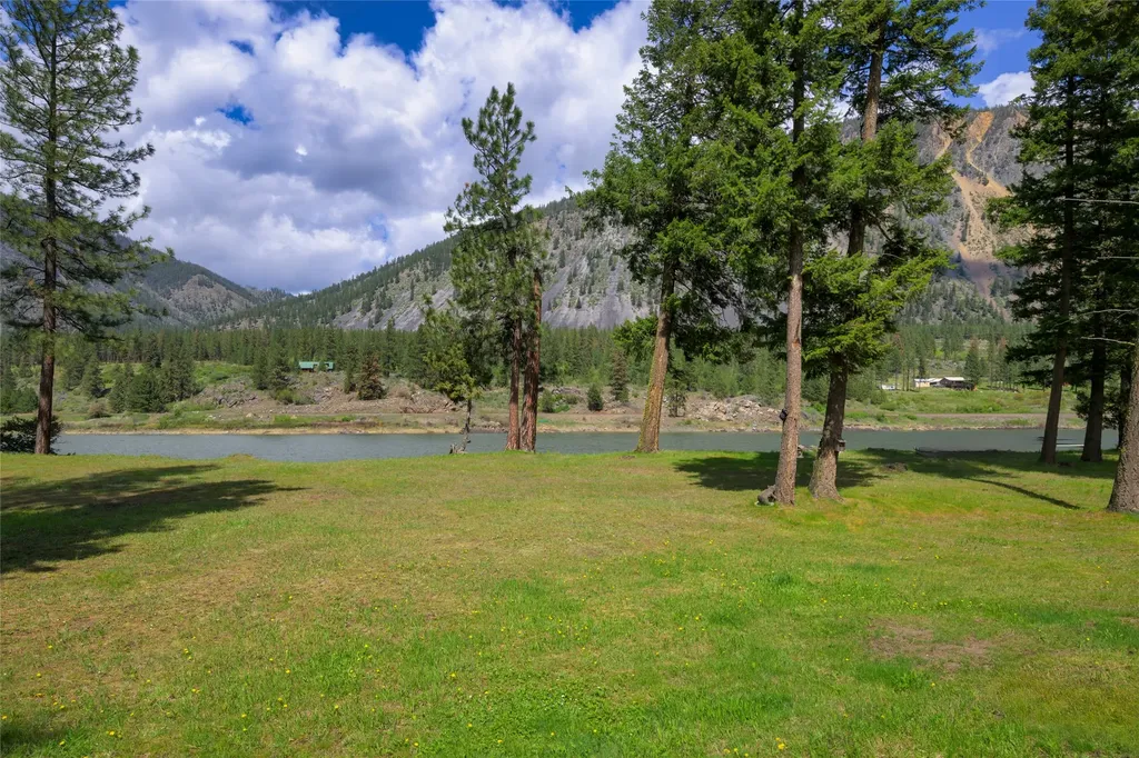 1500 River Road W Plains MT 59859