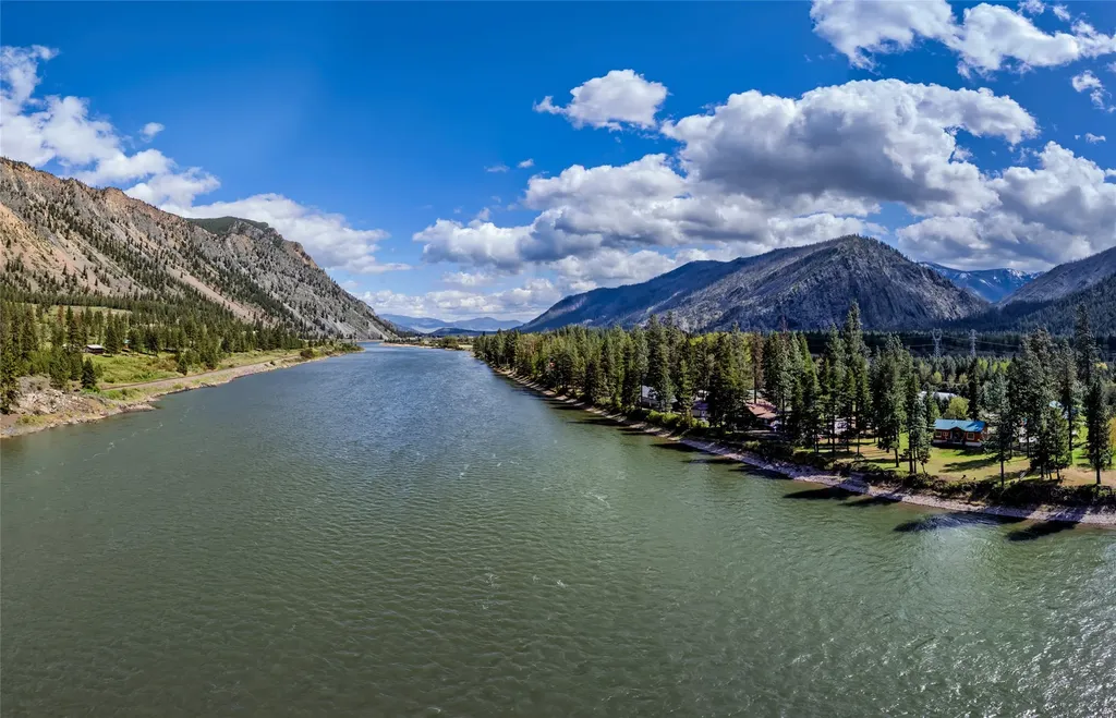 1500 River Road W Plains MT 59859