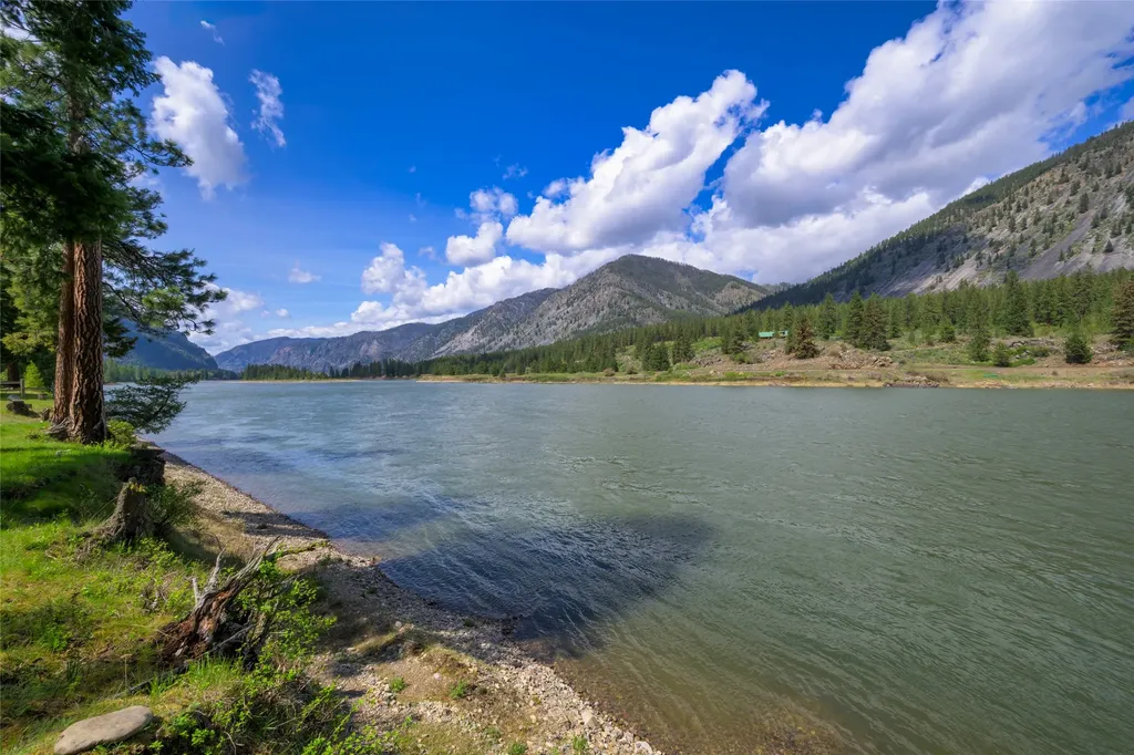 1500 River Road W Plains MT 59859