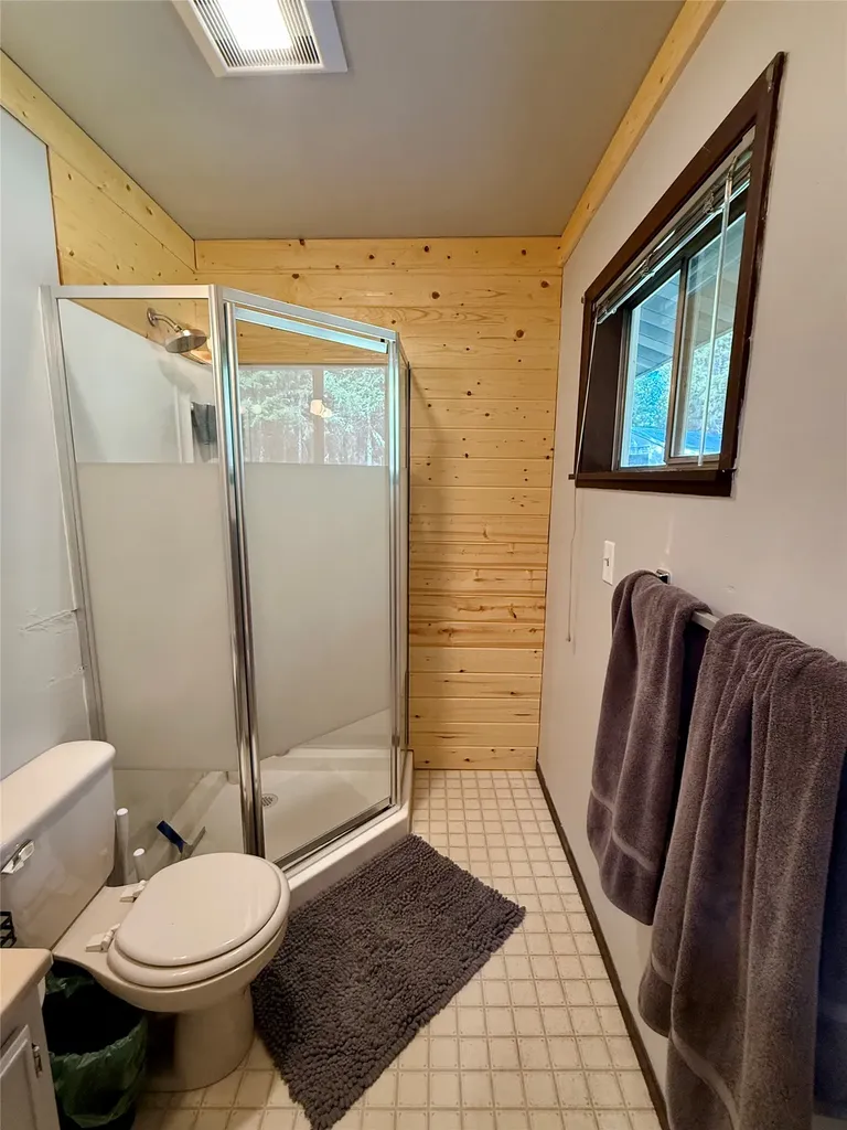 12437 Us Highway 2 Troy MT 59935