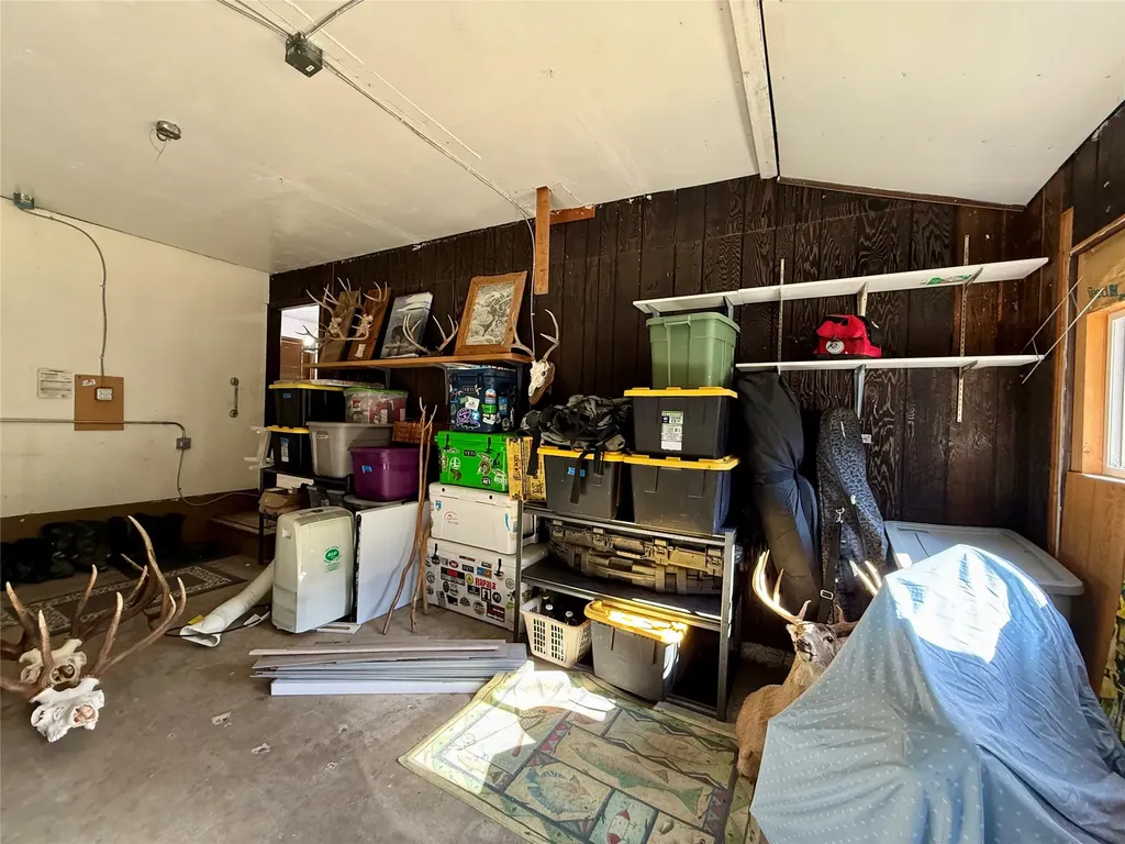12437 Us Highway 2 Troy MT 59935