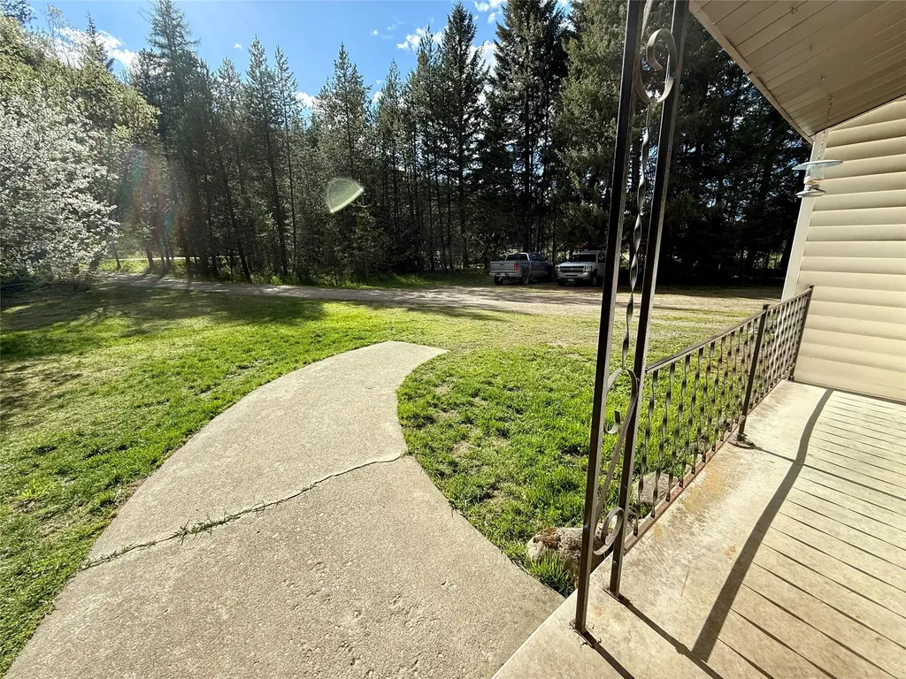 12437 Us Highway 2 Troy MT 59935