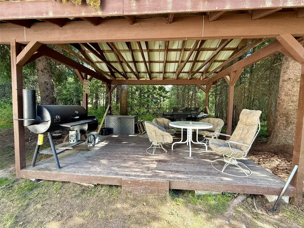 12437 Us Highway 2 Troy MT 59935