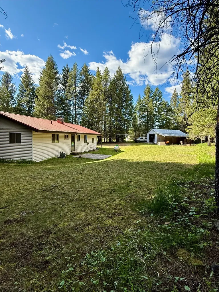 12437 Us Highway 2 Troy MT 59935