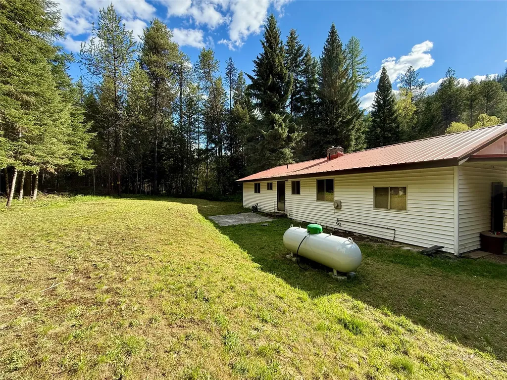12437 Us Highway 2 Troy MT 59935