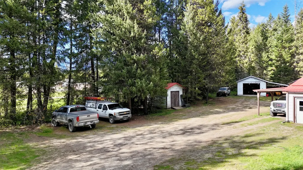 12437 Us Highway 2 Troy MT 59935