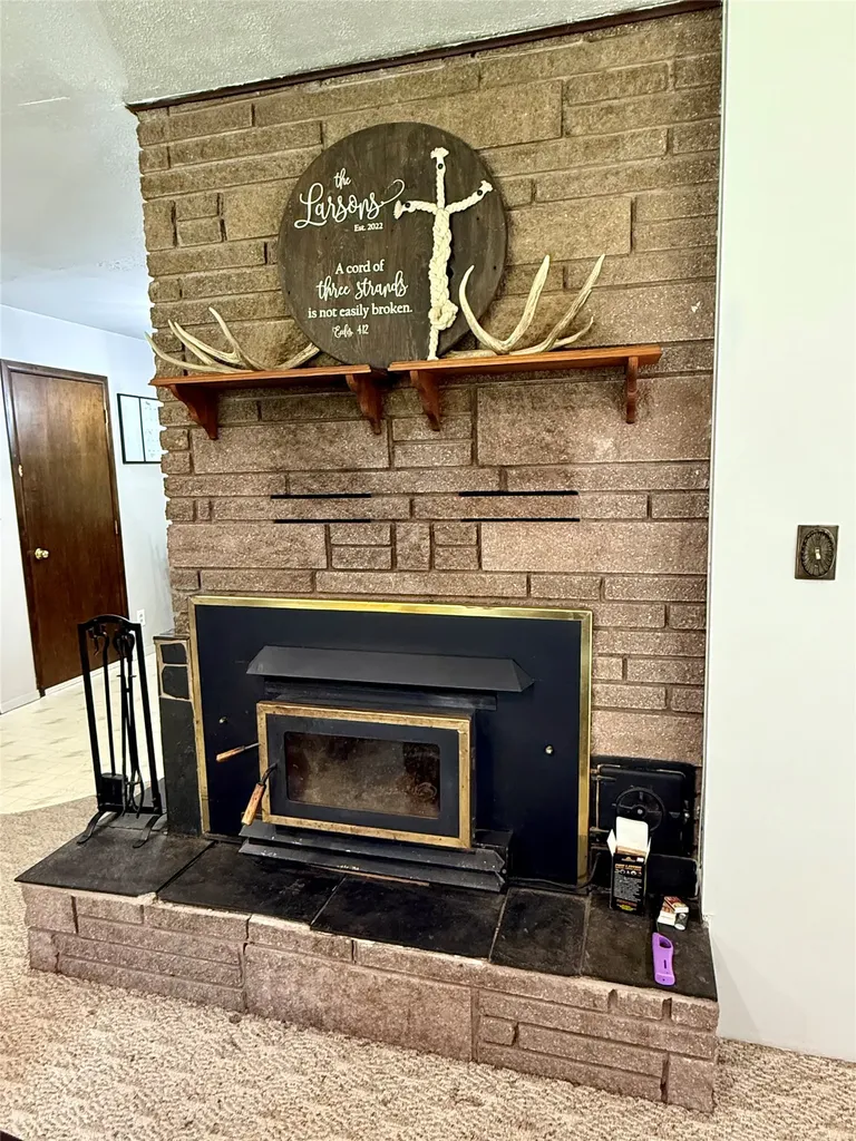 12437 Us Highway 2 Troy MT 59935