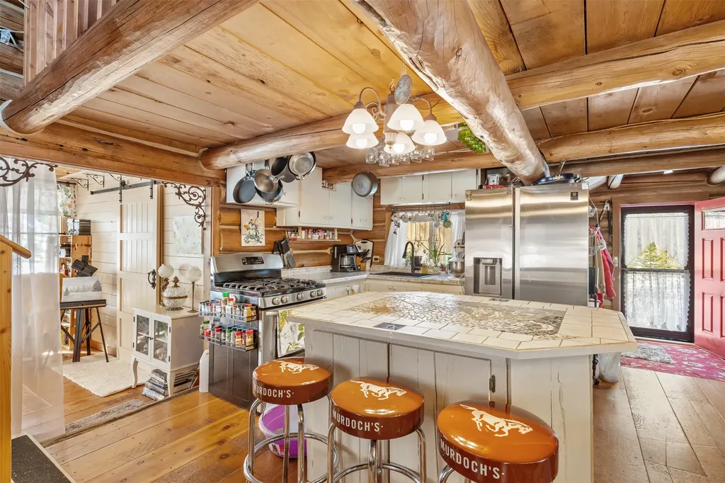 1441 Bonanza Drive Sula MT 59871