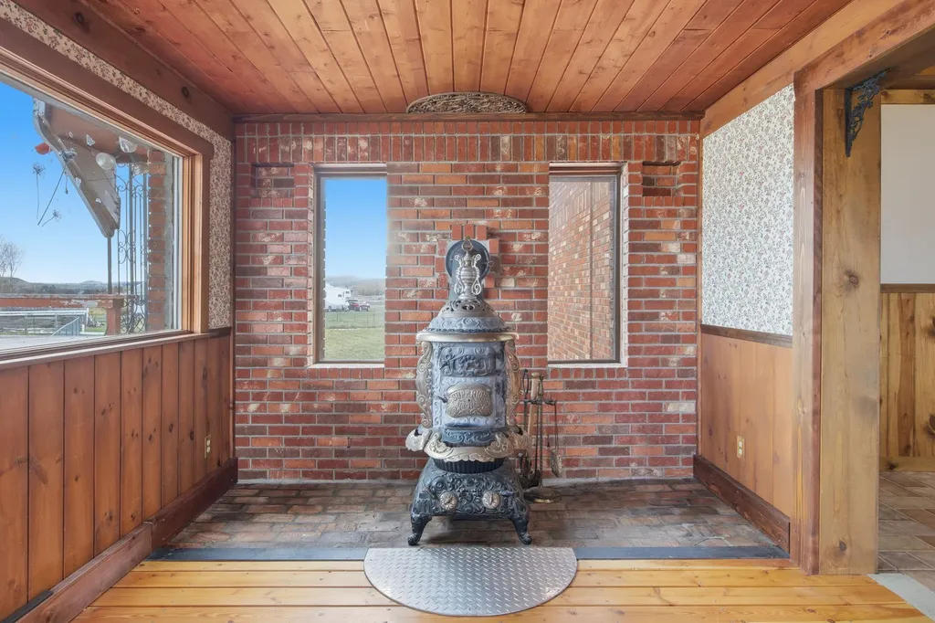 33562 Fox Road Polson MT 59860