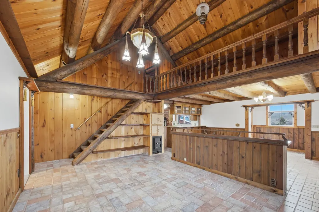 33562 Fox Road Polson MT 59860
