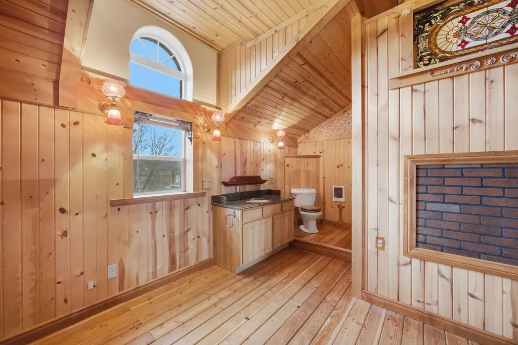 33562 Fox Road Polson MT 59860