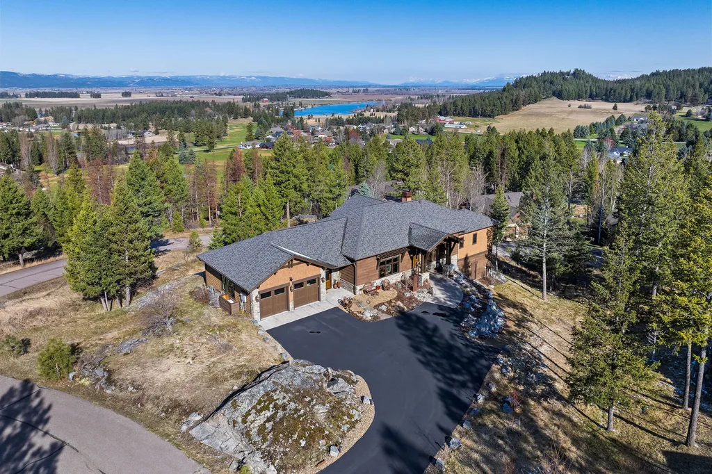 21 Rock Ridge Way Bigfork MT 59911