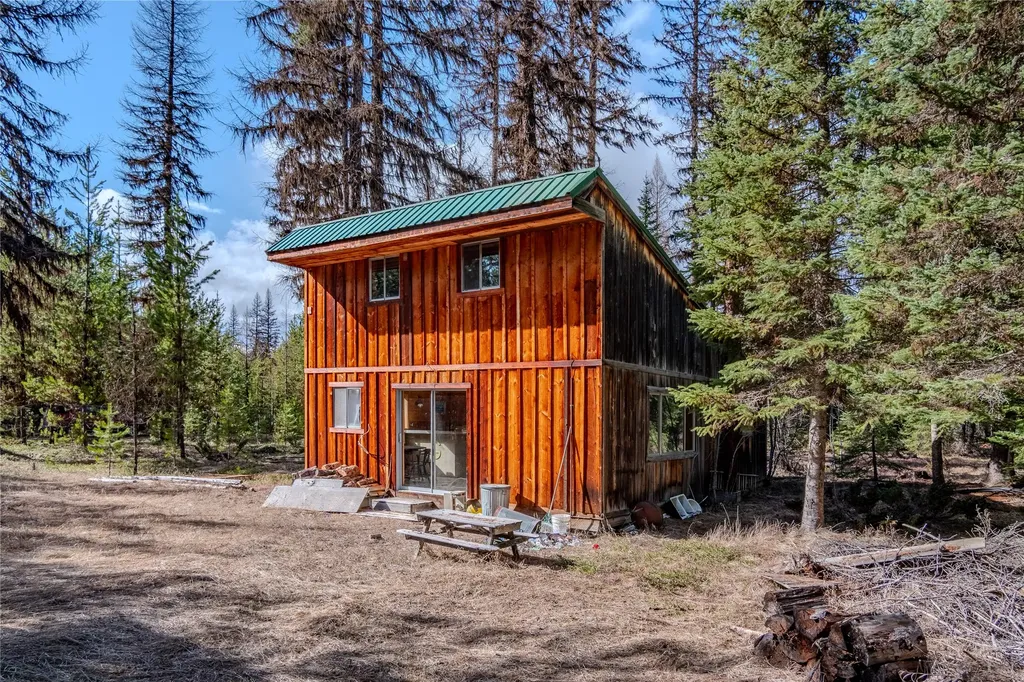 1656 N Fork Yaak Road Troy MT 59935