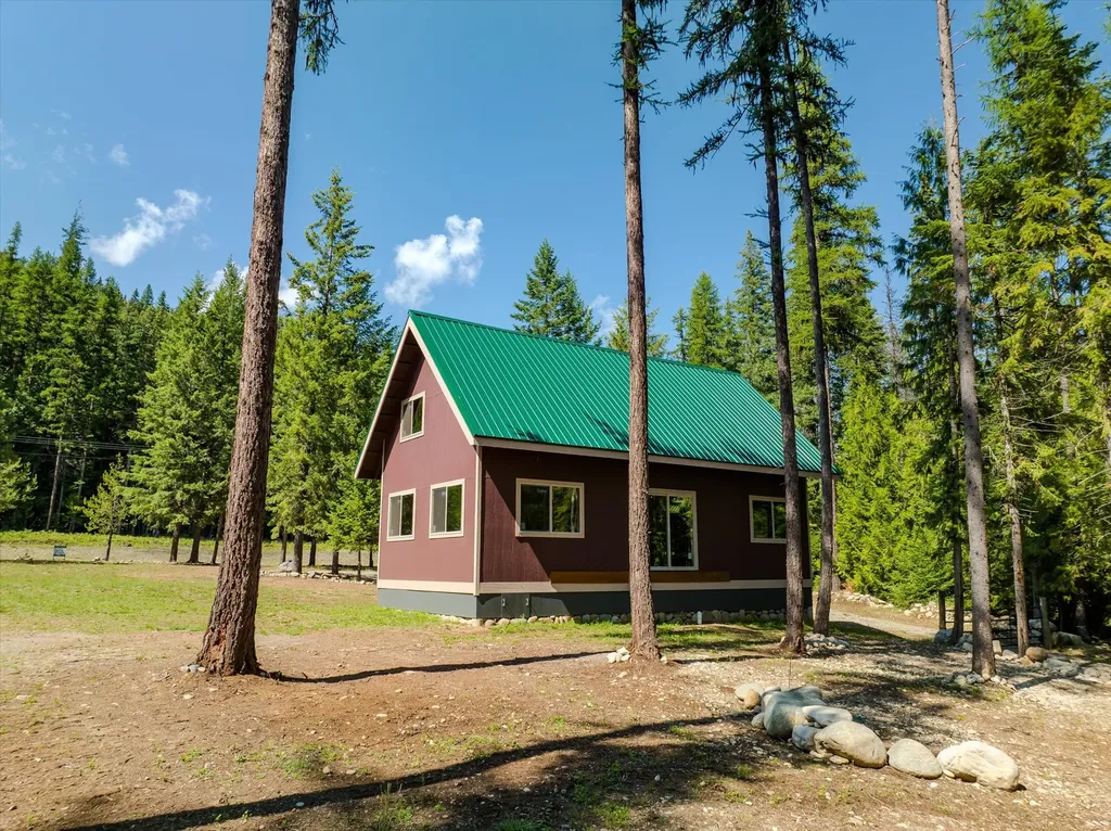 8556 Yaak River Road Troy MT 59935