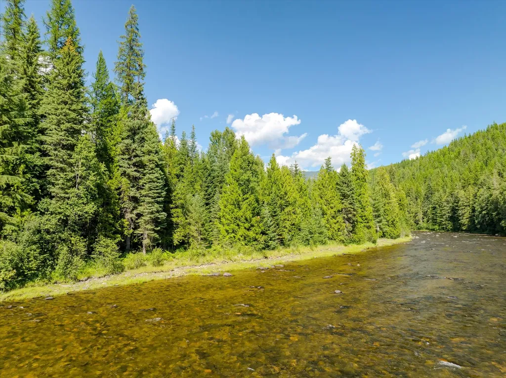 8556 Yaak River Road Troy MT 59935