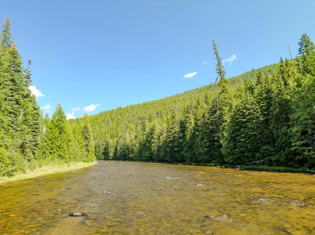 8556 Yaak River Road Troy MT 59935