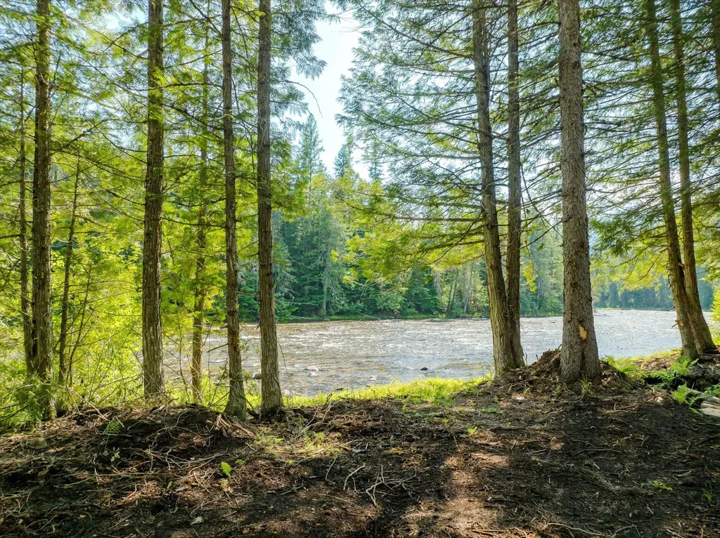 8556 Yaak River Road Troy MT 59935