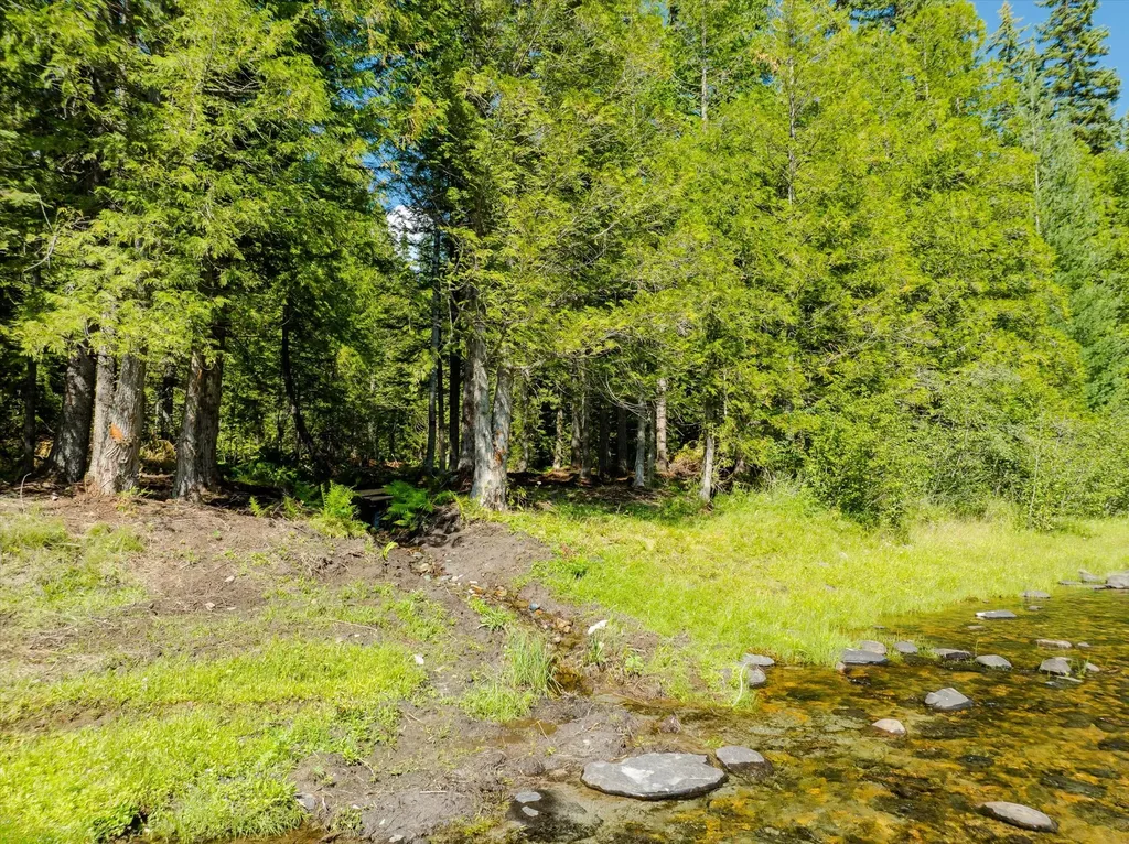 8556 Yaak River Road Troy MT 59935
