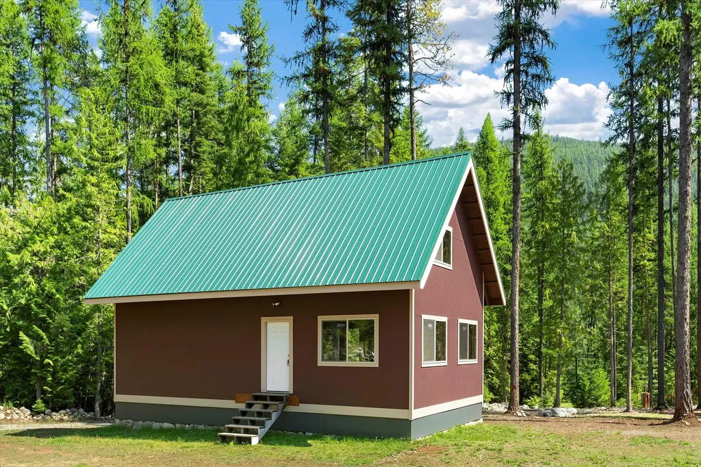 8556 Yaak River Road Troy MT 59935