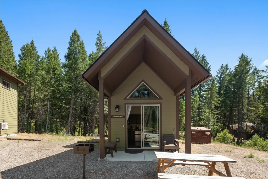 7547 Highway 2 E Columbia Falls MT 59912