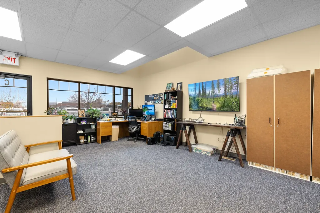 195 Commons Loop Kalispell MT 59901