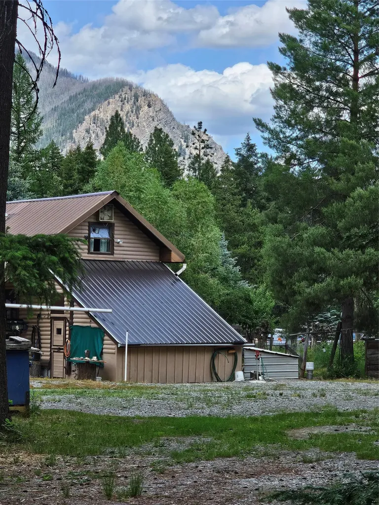 64 Ponderosa Lane Thompson Falls MT 59873