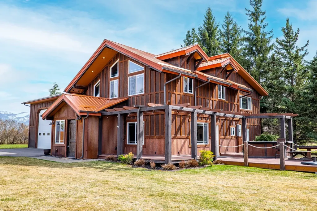 105 Moonlight Drive Columbia Falls MT 59912