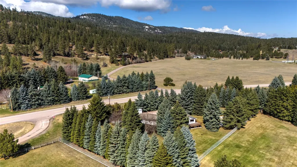 32162 Rocky Point Road Polson MT 59860