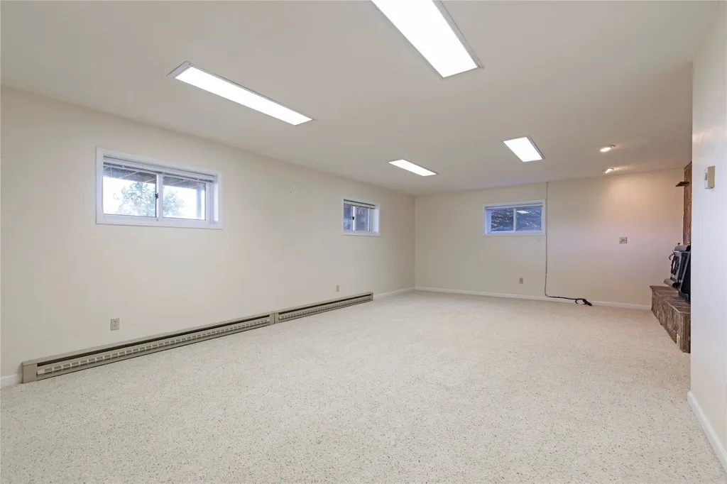 32162 Rocky Point Road Polson MT 59860