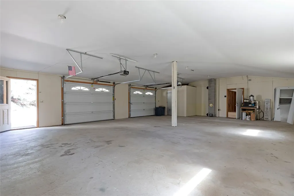 32162 Rocky Point Road Polson MT 59860