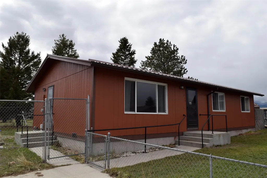 710 Idaho Street Deer Lodge MT 59722