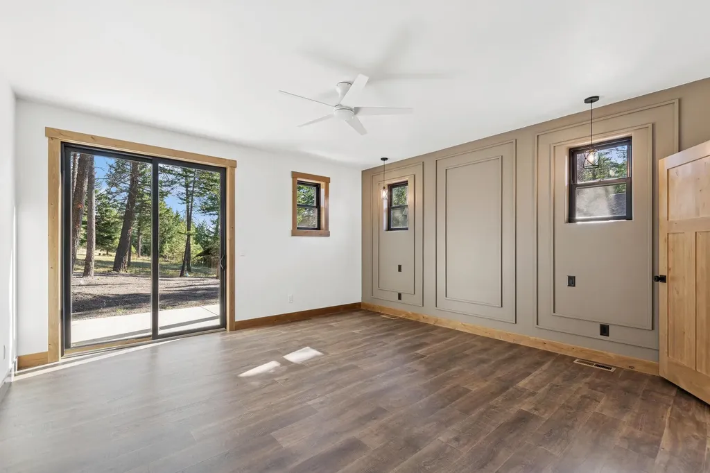 316 Spurwing Loop Lakeside MT 59922