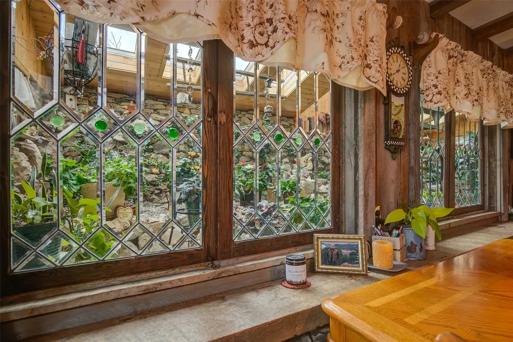 316 S Park Avenue Helena MT 59601