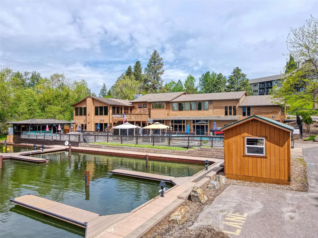 180 Vista Lane Bigfork MT 59911