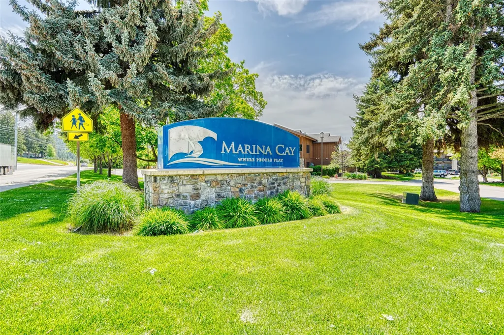 180 Vista Lane Bigfork MT 59911