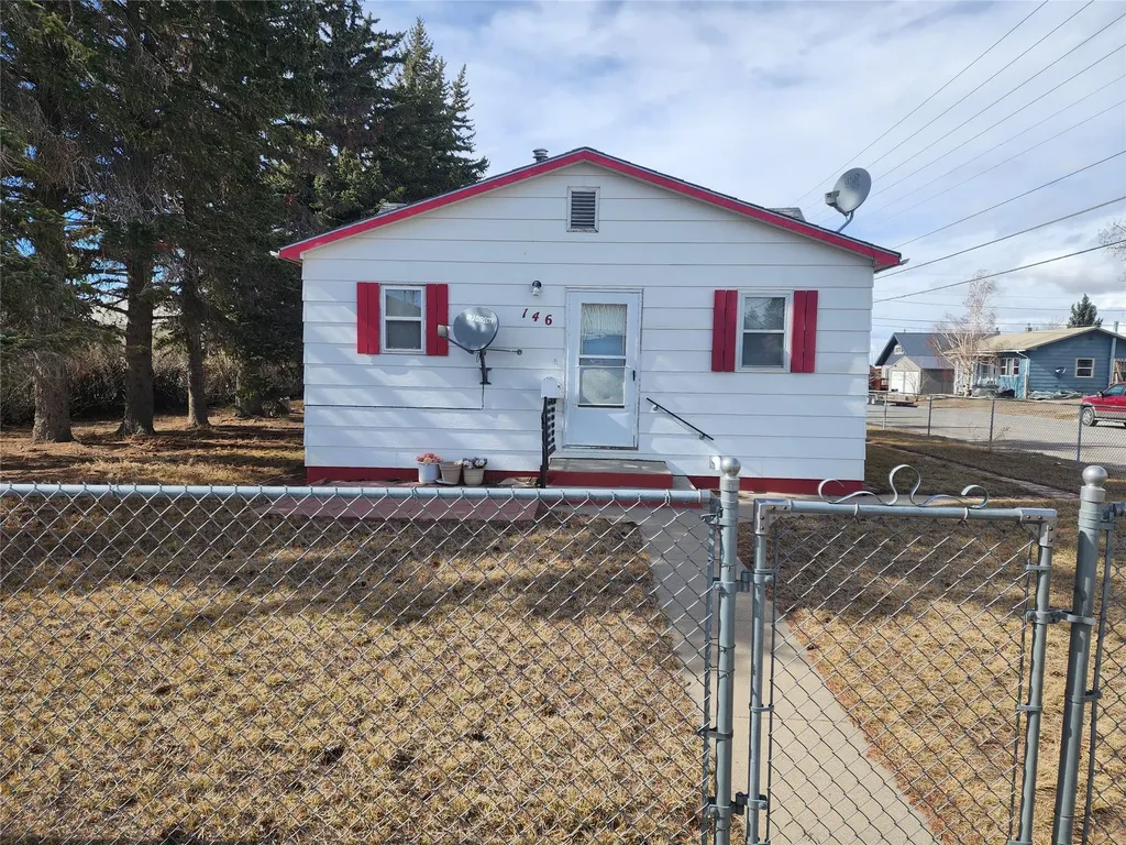 146 3rd Avenue NW Cut Bank MT 59427