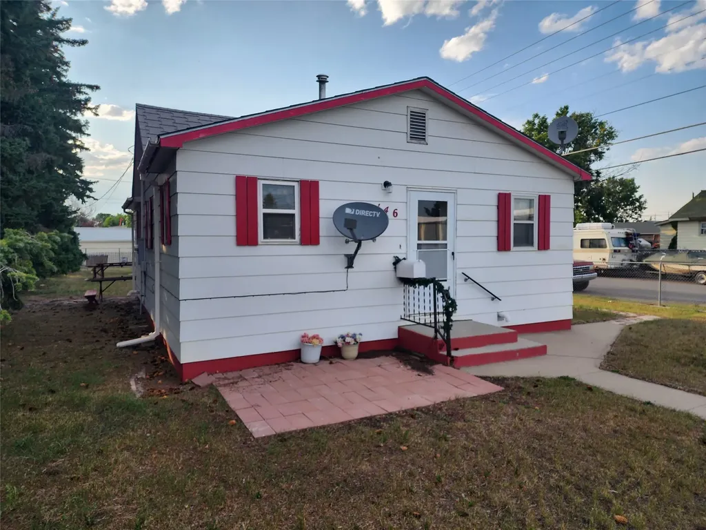 146 3rd Avenue NW Cut Bank MT 59427