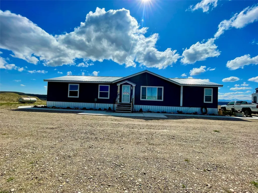 105 Mt-80 Fort Benton MT 59442