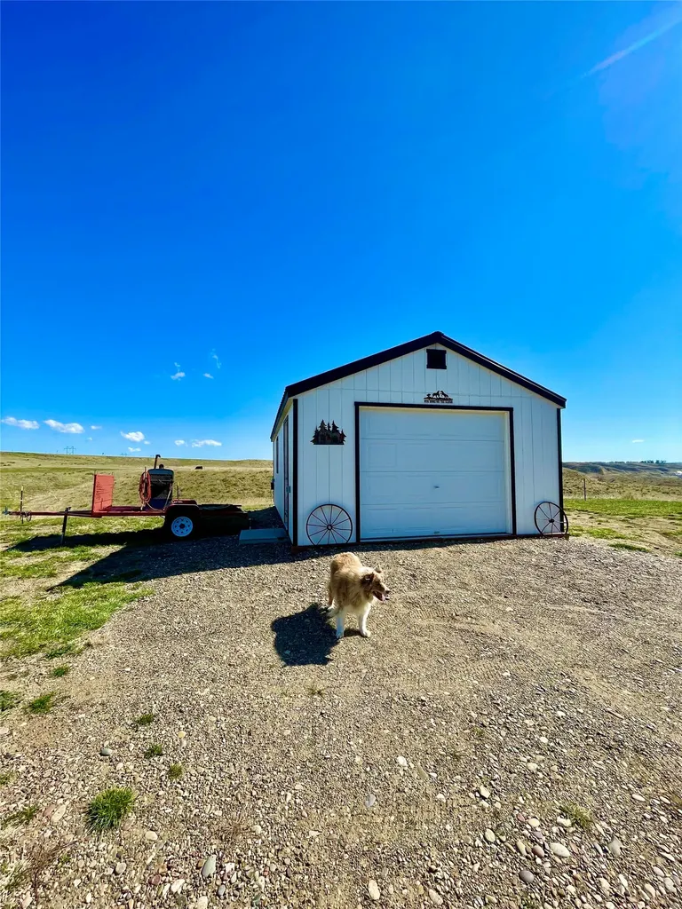 105 Mt-80 Fort Benton MT 59442