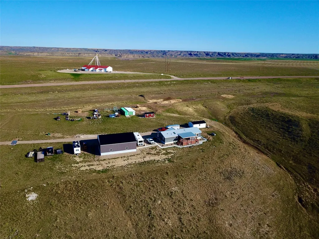 105 Mt-80 Fort Benton MT 59442