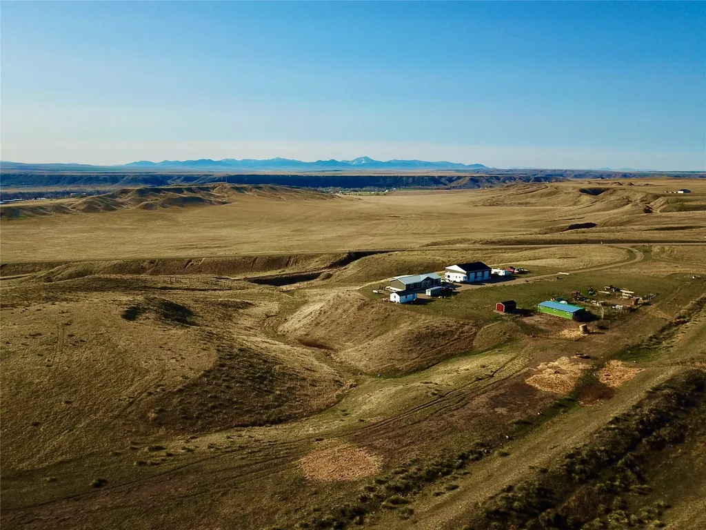 105 Mt-80 Fort Benton MT 59442