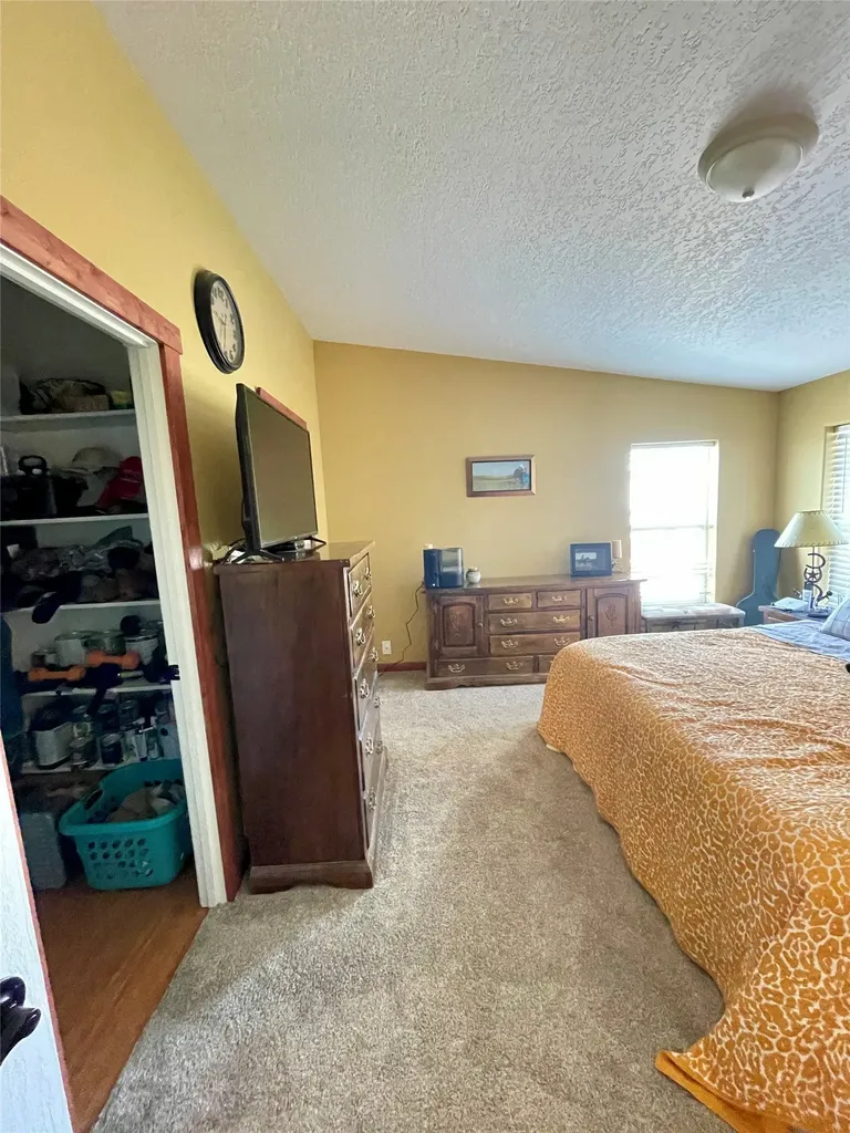 105 Mt-80 Fort Benton MT 59442