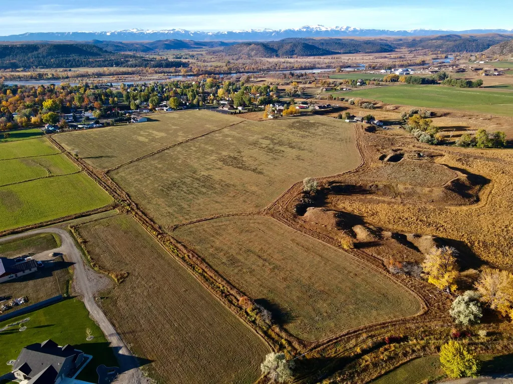 Tbd Centennial Road Columbus MT 59019