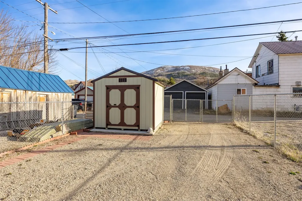 605 E Park Avenue Anaconda MT 59711