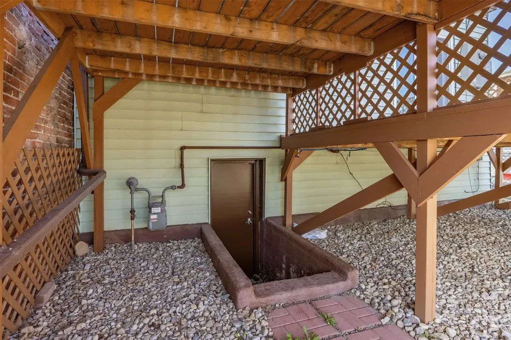 605 E Park Avenue Anaconda MT 59711